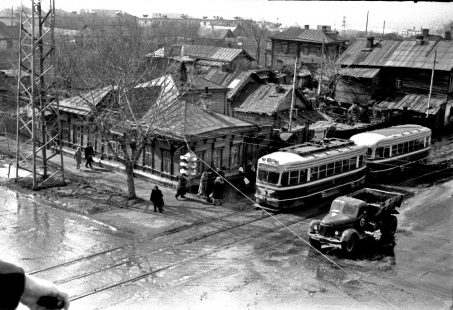 Старый перекресток / 1 Октября 1967 / История Ульяновска / Годы и люди